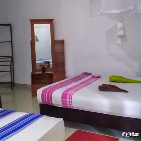 Appartement The Sigiri Roar à Sigirîya Extérieur photo