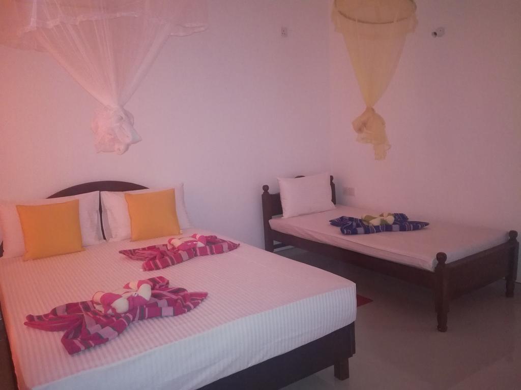Homestay The Sigiri Roar